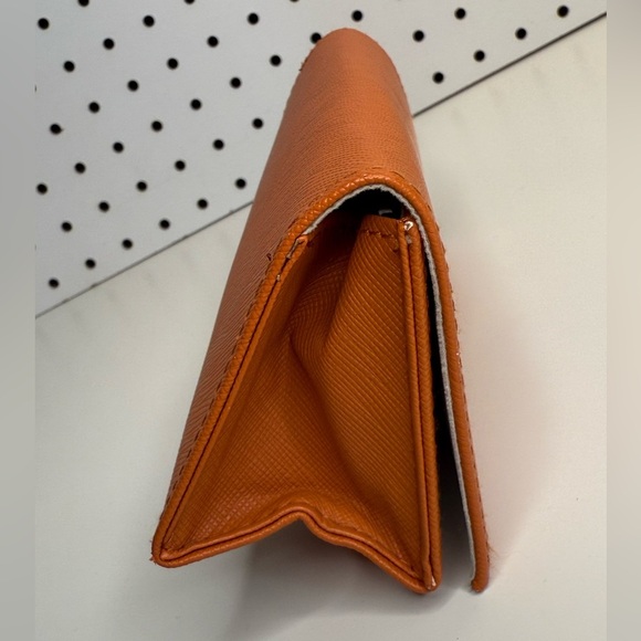 Tory Burch Vibrant Orange Leather Sunglasses Case Authentic Gold Magnetic Design - Picture 5 of 17